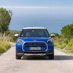 Noul MINI Countryman ONE, ediția MINI Cooper Paul Smith și MINI Countryman electric cu autonomie peste 500 km