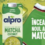 Alpro Matcha Coconut propune combinația dintre ceaiul verde matcha și laptele de cocos